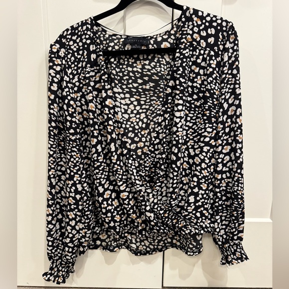 Sanctuary Black and White Patterned Blouse - Picture 1 of 3